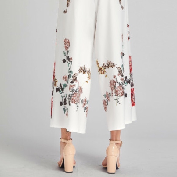 Crop pant wide leg white with flowers - Picture 3 of 10